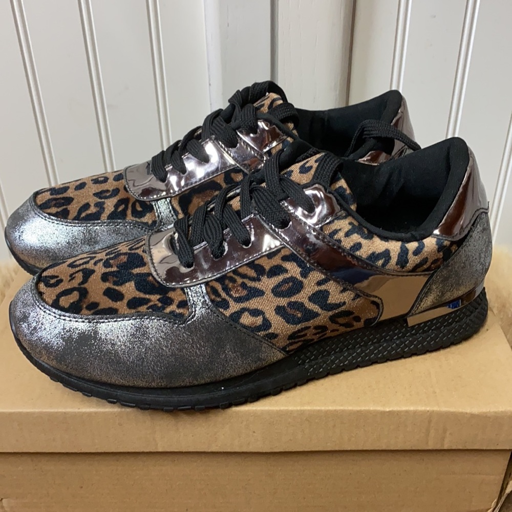Forever Leopard Print Sneakers 9 NWT - Picture 5 of 11